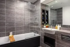 bathroom-ceramic-tiling